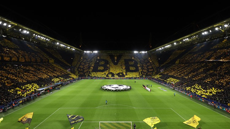 THE BLACK AND WHITE OF THE @BLACKYELLOW – DORTMUND HIT 1M FOLLOWERS IN 10 MONTHS